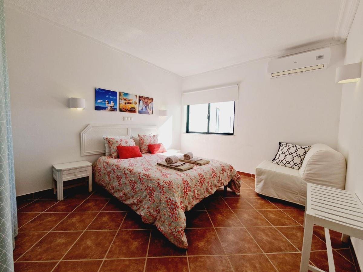 알보르 Pleasant T1 With Open View In A Calm Area 아파트 외부 사진